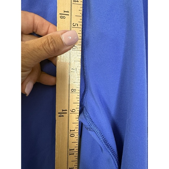 ALO COOLFIT Yoga Electric Blue Capri Leggings Medium Small‎ - Picture 7 of 11